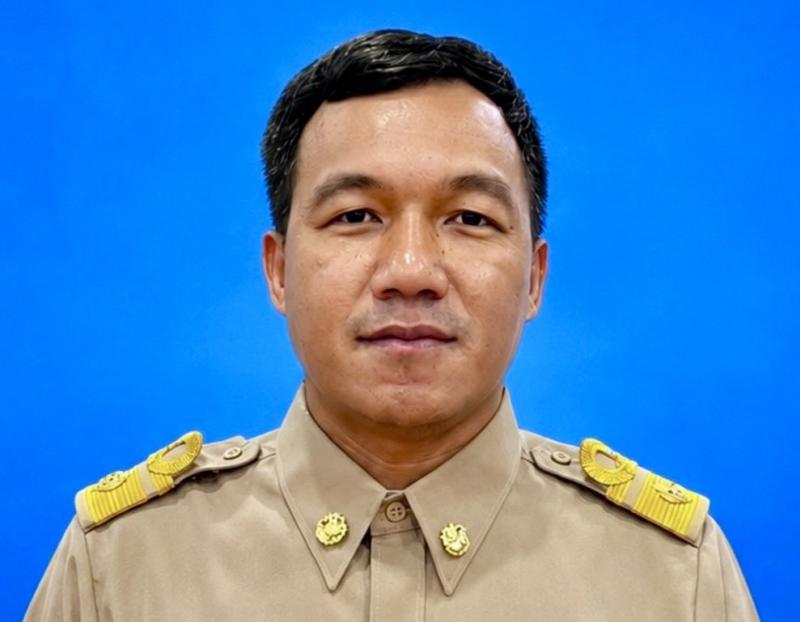 นายวีระพงษ์