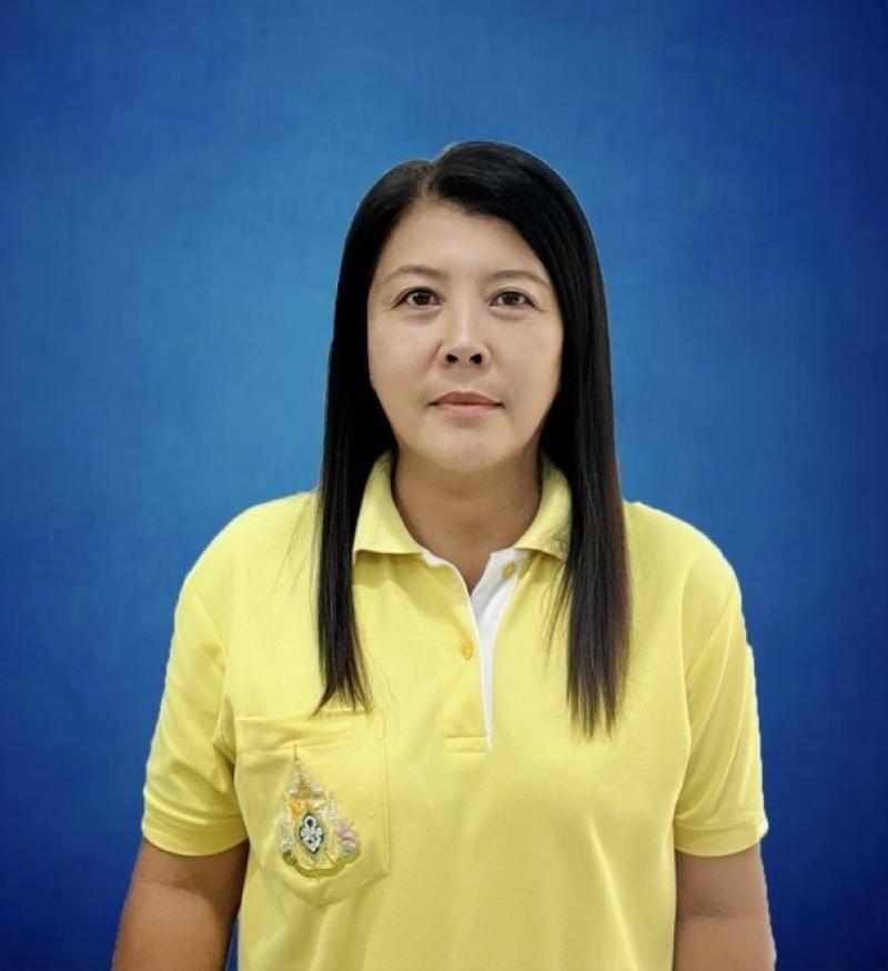 นางประนอม ดิสันโต