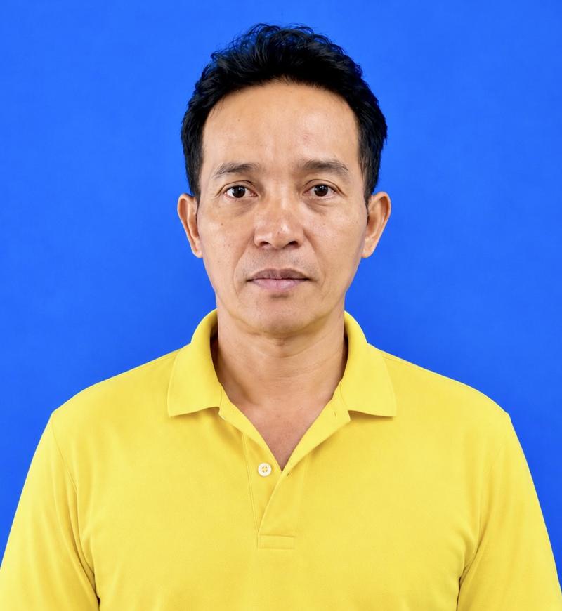 นายสุรพงษ์ เย็นวัฒนา